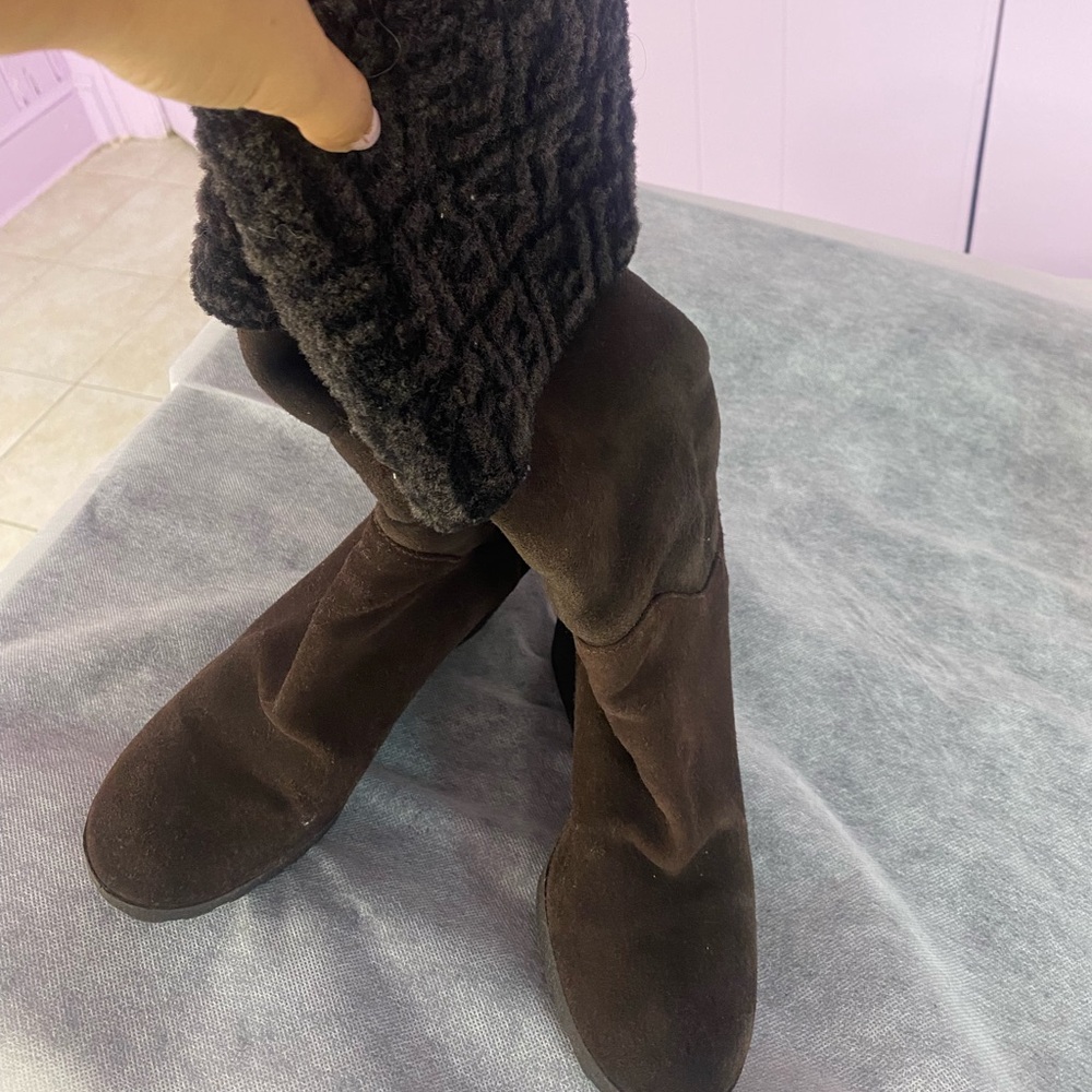 Fendi logo brown suede knee boots 38